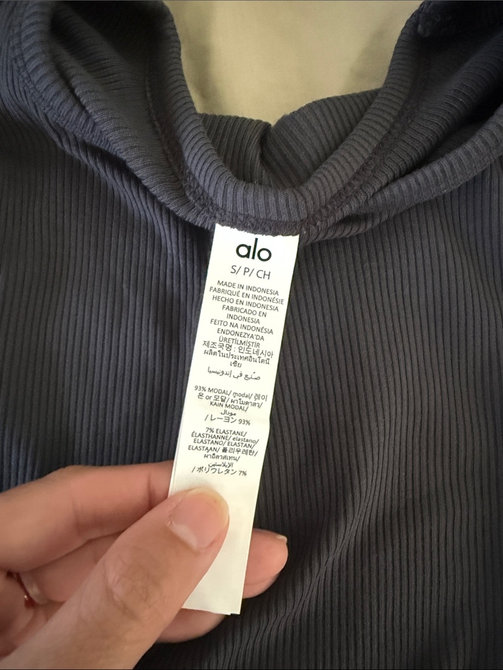 LIKE NEW ALO Ribbed Modal Long Sleeve, Anthracite, size S - Picture 5 of 7